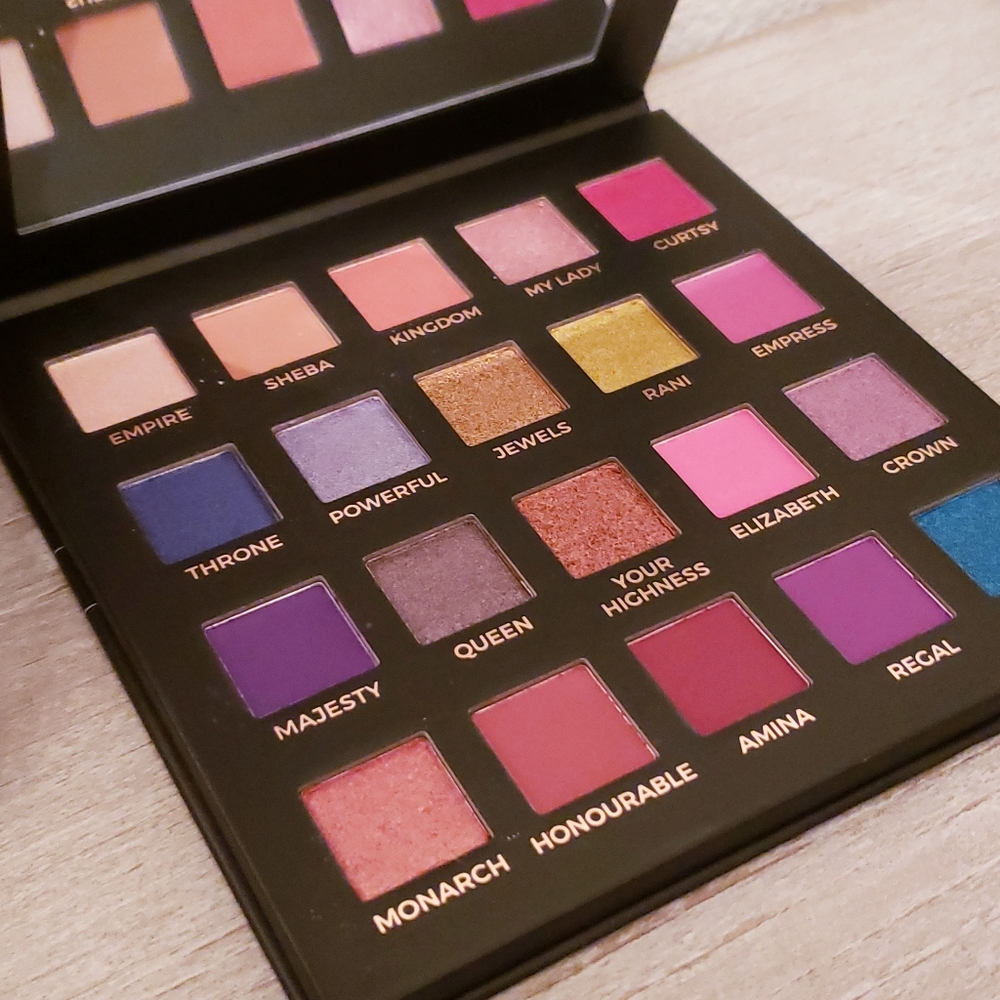 Eyeshadow Palette "The Queen"